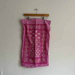 Pink Floral Patterned pillowcases (2)